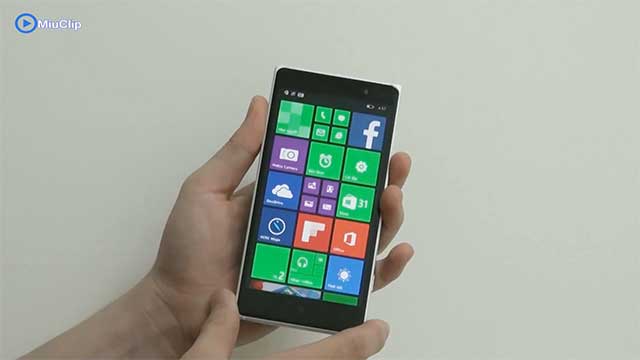 Đánh giá điện thoại Nokia Lumia 830