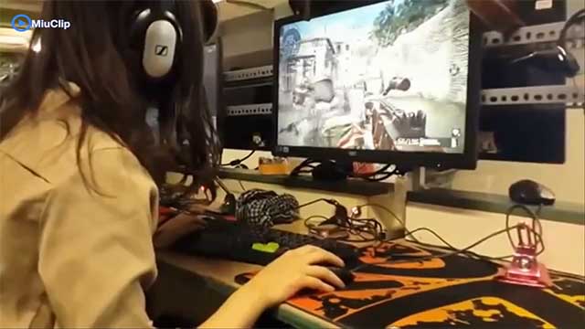 Những đặc tính thường thấy của con gái khi chơi game