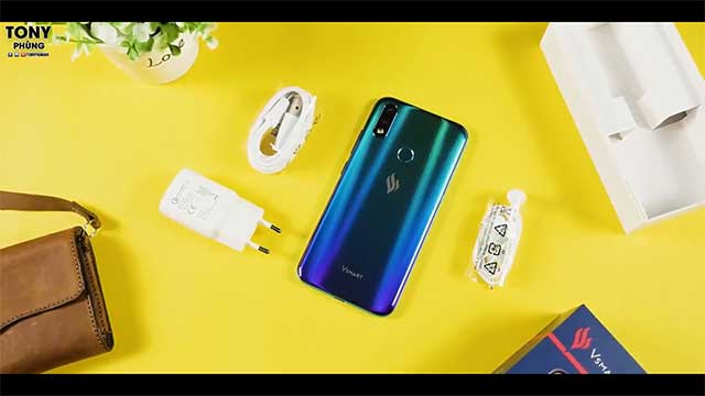 Vsmart Joy 2 Plus - Điện thoại Việt cấu hình ngon, pin trâu, giá cực tốt