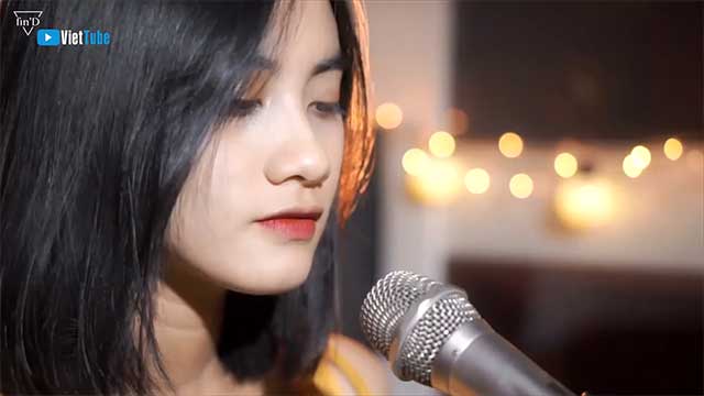 Đừng Vì Em Mà Khóc (Acoustic Cover) - Hà My
